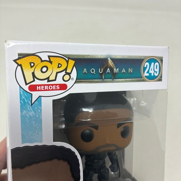 Rare Funko POP Aquaman Black Manta #249 Regal Cinemas Exclusive - Picture 3 of 10